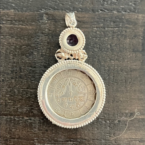 Sterling Silver Pendant with Purple Gemstone - Picture 3 of 7